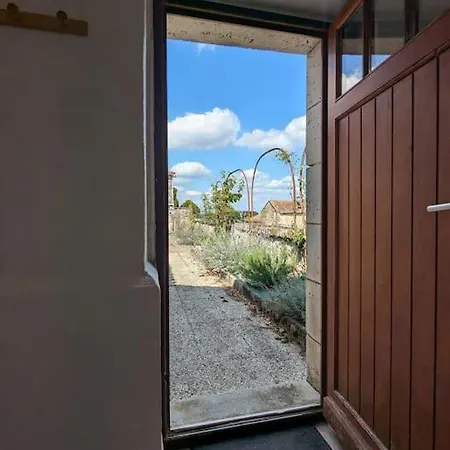 La Maison De Mon Enfance Et Son Magnac-Lavalette-Villars